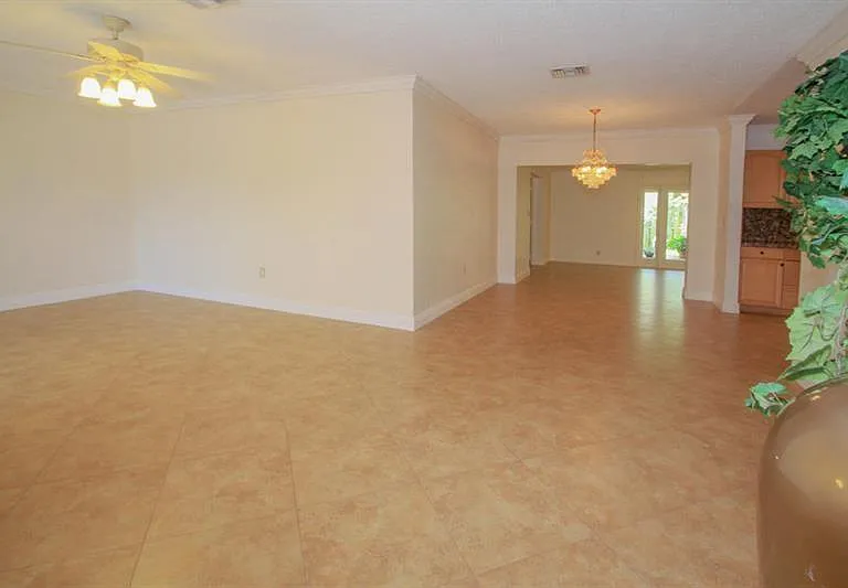 98 Seminole Ln — Photo 14