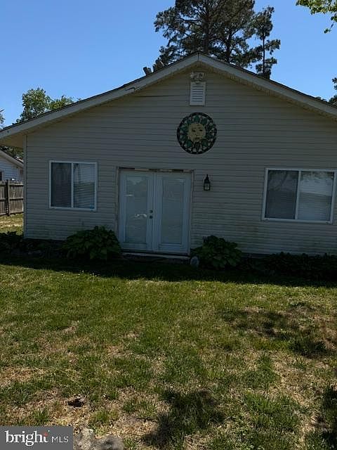 1st image of 823 Greenfield Point Dr