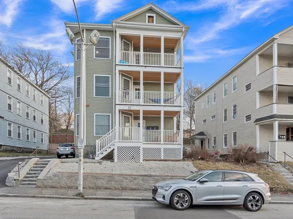51 Beaver St, Worcester, MA 01603