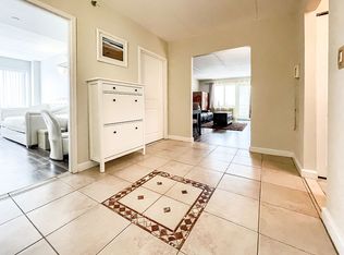 136 117th Bch #314, Rockaway Park, NY