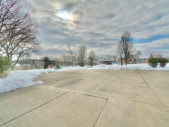 5th image of 2070 Fullmoon Ct