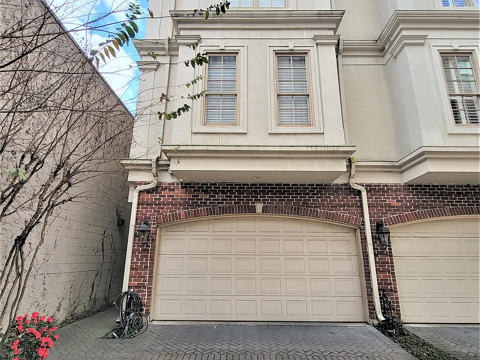 2508 South Blvd