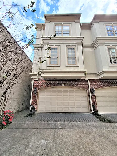 2508 South Blvd Photo 1