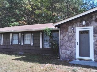 3383 Herrenhut Rd, Lithonia, GA 30038