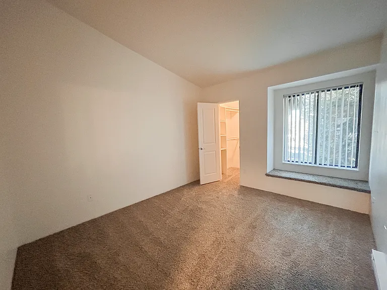 Stone Creek Apartments Beaverton — Photo 76