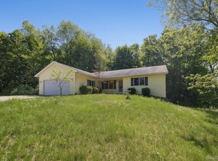 5920 Hay Rake Hollow Ct, Gregory, MI 48137