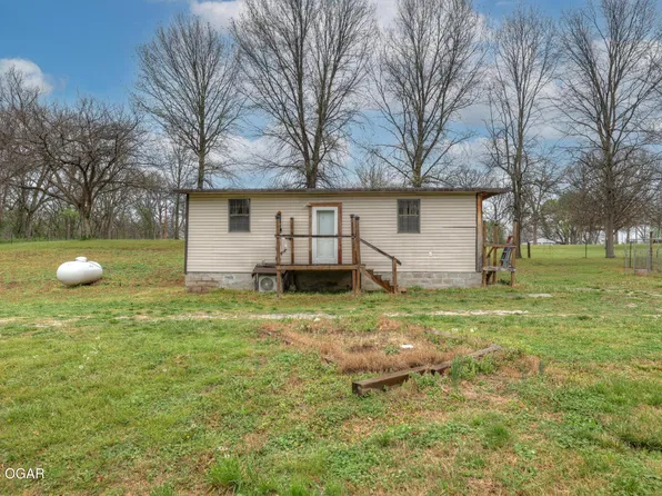 2235 County Road 176, Carthage, MO 64836