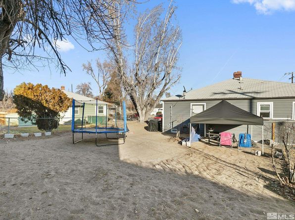 reno-nevada-442978519 picture