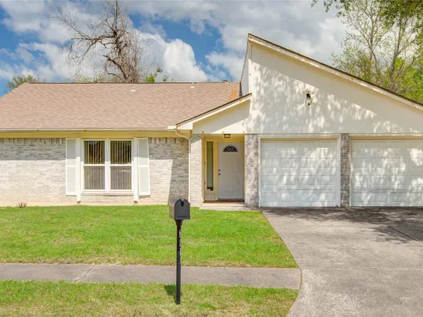 7479 Woodoak Dr, Houston, TX 77040