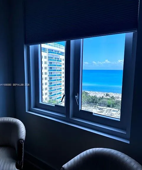 2301 Collins Ave #1425 — Photo 16