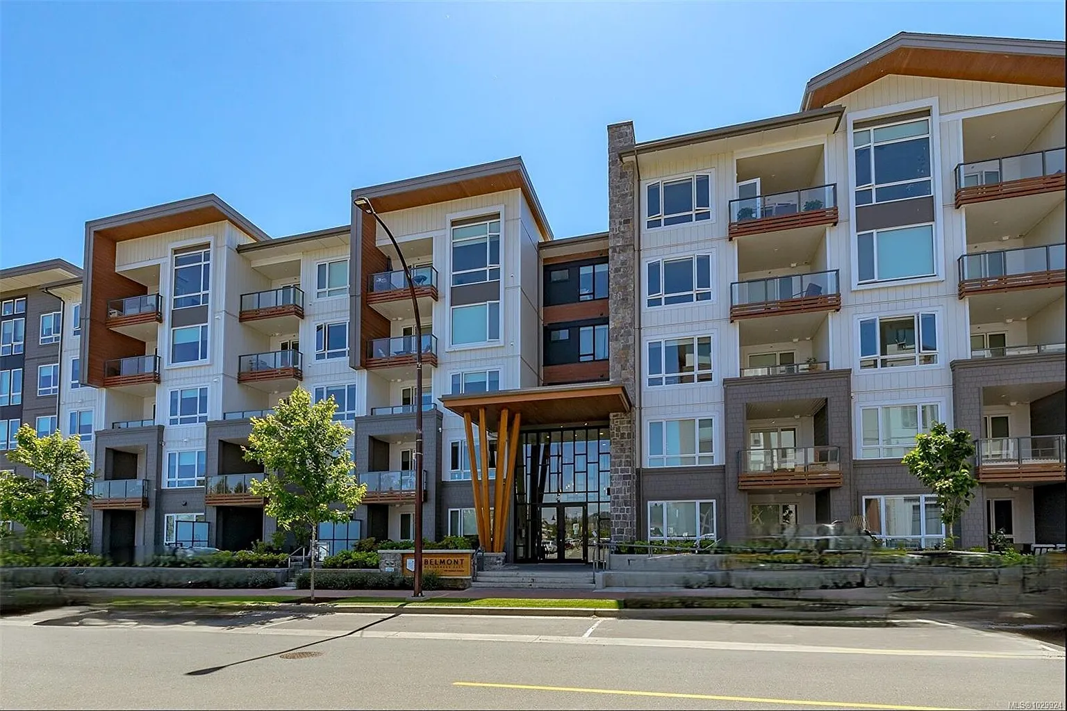 940 Reunion Ave #210 photo 1