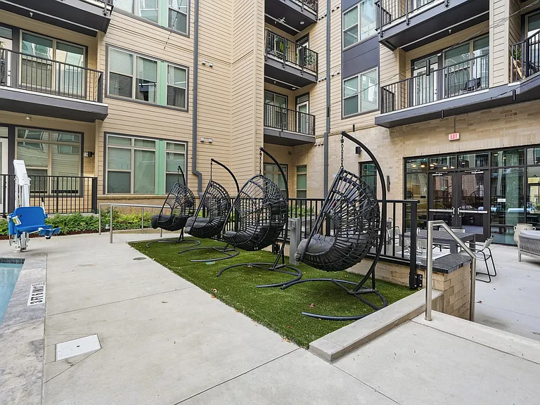 Link Apartments NoDa 36th — Photo 39