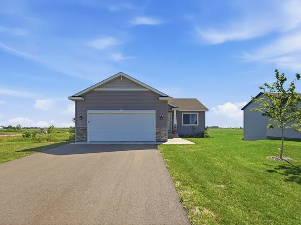 608 Elm St N, Kimball, MN 55353