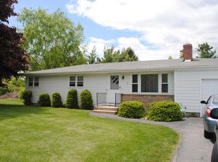 14 Lambert St, Narragansett, RI 02882