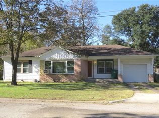 301 N 5th St, Thorndale, TX 76577