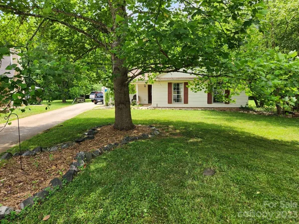 12646 Delman Ln, Pineville, NC 28134