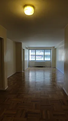 Rented by Manhattan Flats | media 100