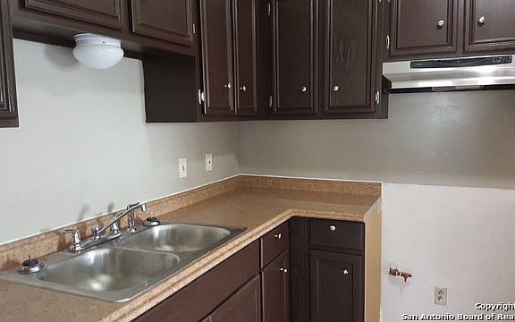 3rd image of 111 Wheeler St