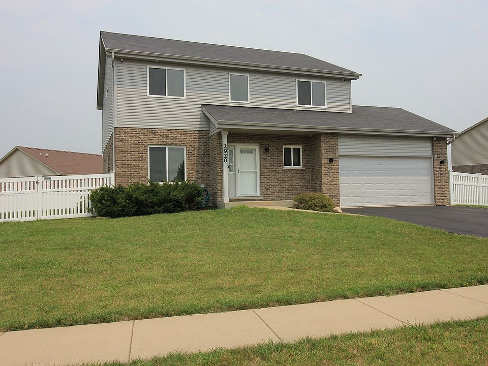 1st image of 2920 Brett Dr