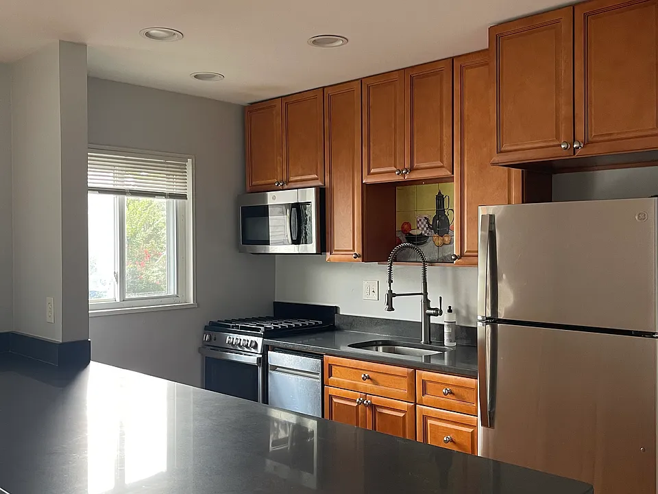 2400 Langston Blvd #203