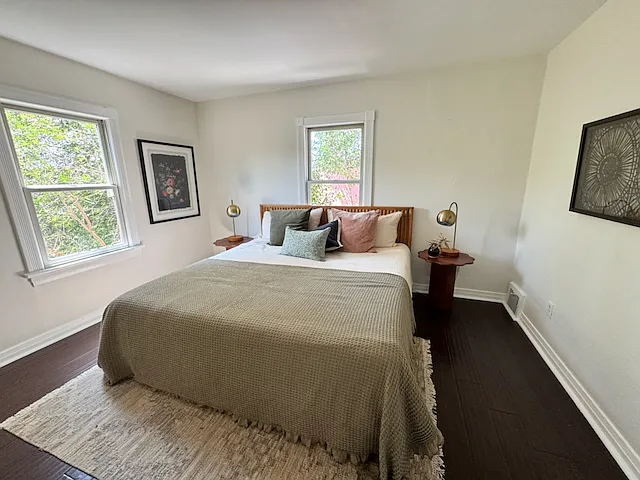 830 Robinson St #830 — Photo 11