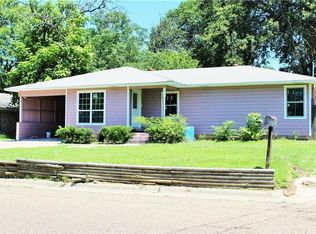 1108 W 7th St, Mount Pleasant, TX 75455