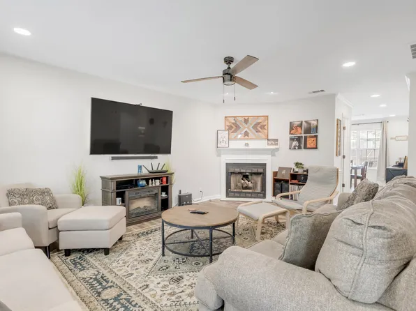 216 Pepper Ridge Cir, Antioch, TN 37013