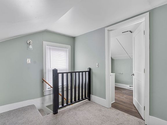 3rd image of 520 Ceape Ave #A