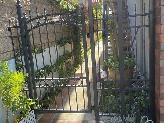 4th image of 33842 Diana Dr APT A