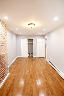 Rented by Crosstown Apartments NYC | media 5