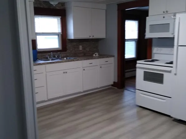 275 Main St #2, Waterville, ME 04901