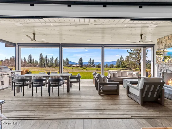 6355 S Weaver Loop, Harrison, ID 83833