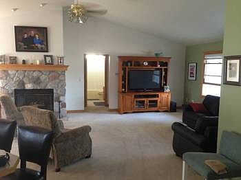 1st image of 294 Southridge Dr