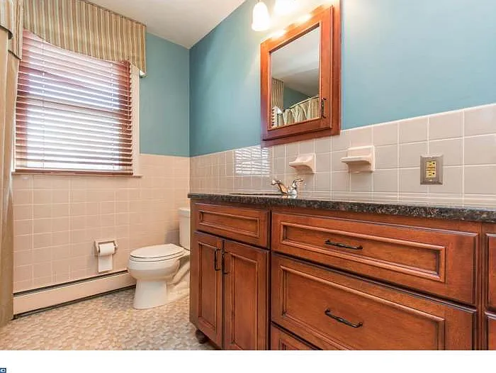 1512 Temple Dr — Photo 5
