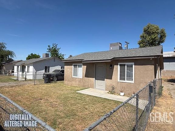 4th image of 7716 Hall Rd