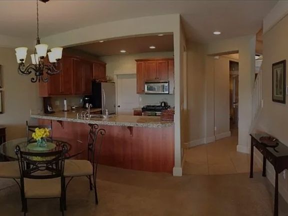 4th image of 463 Columbia Point Dr #15
