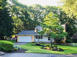 111 Hedgerow Dr, Warwick, RI 02886