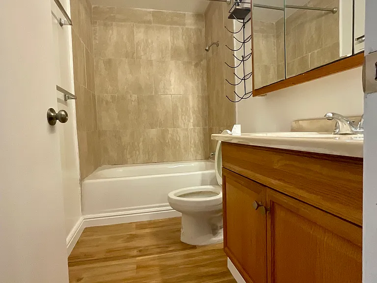 1634 Nuuanu Ave #207 — Photo 9