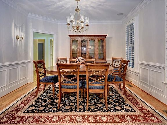 5th image of 5 Peale Ct