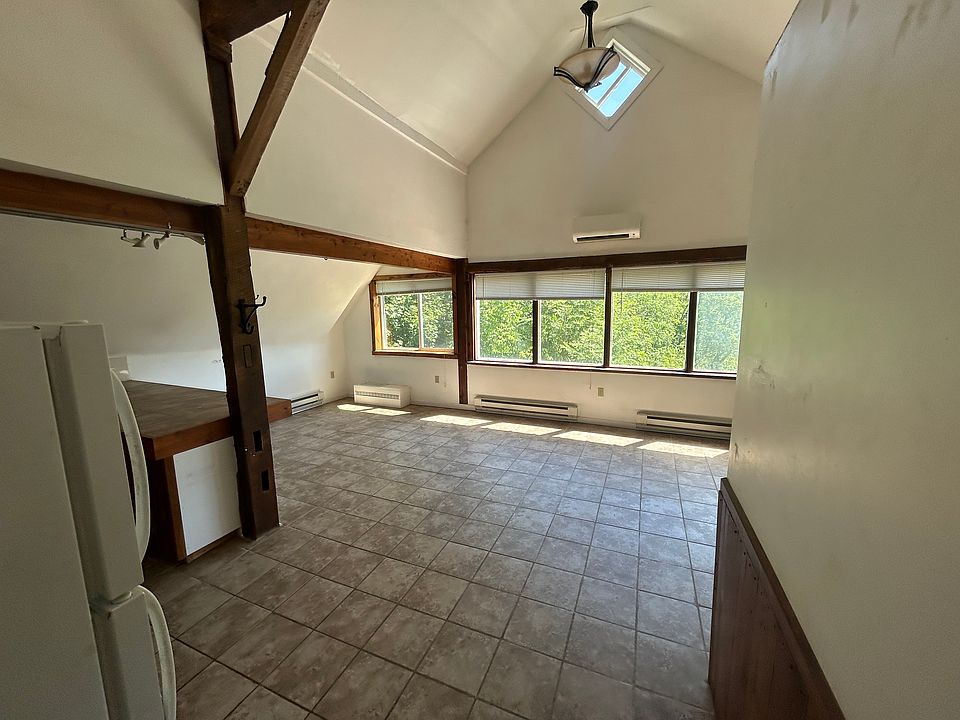 1st image of 117 Swain St APT 5