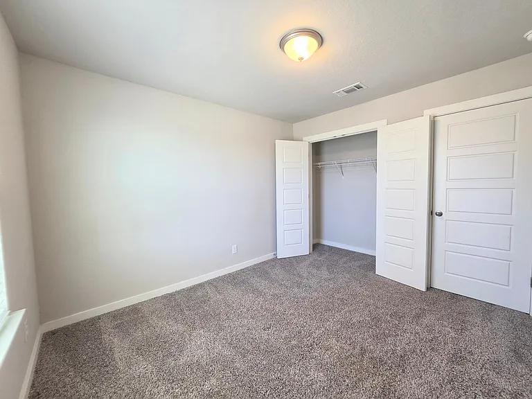 724 Fort Leonard — Photo 23