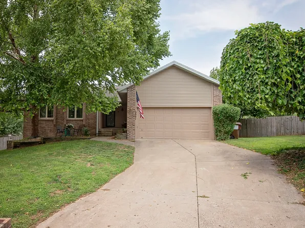 3051 E Swallow Street, Springfield, MO 65804
