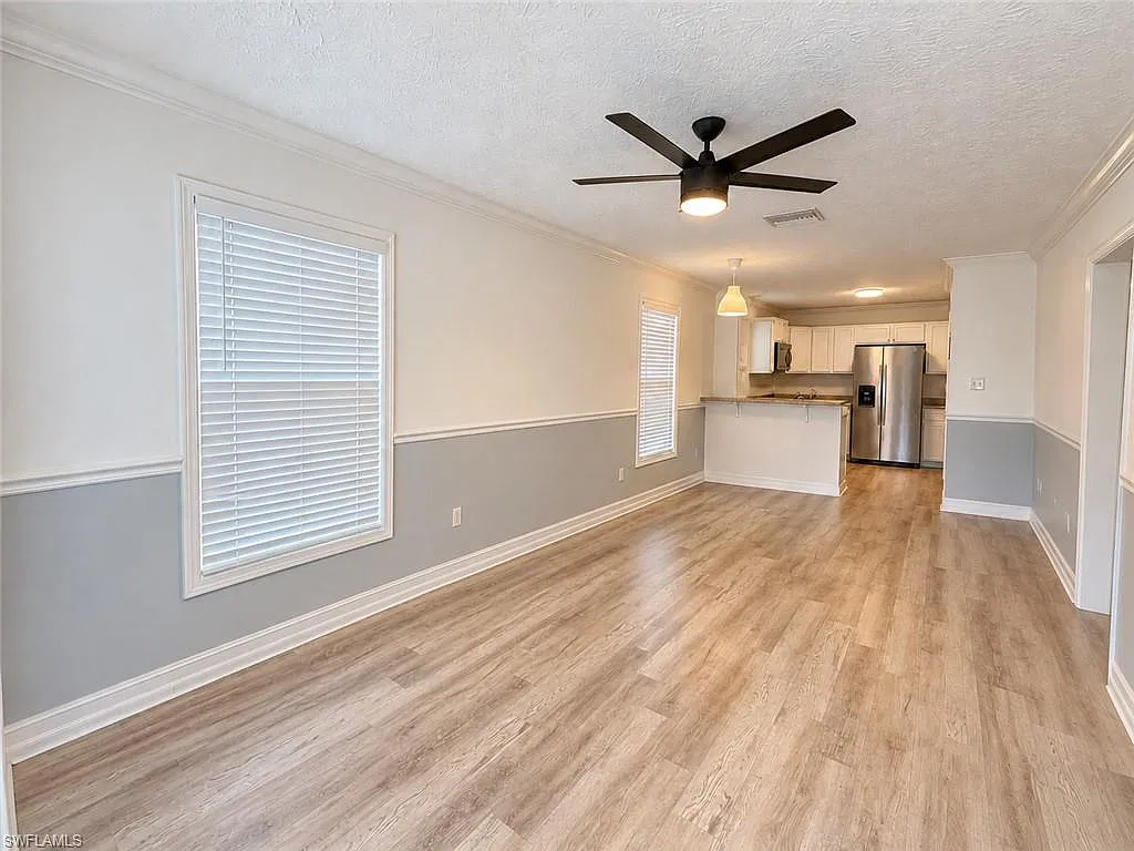 3 bed, 2.0 bath, 1100 sqft, $2,350 — Photo 3