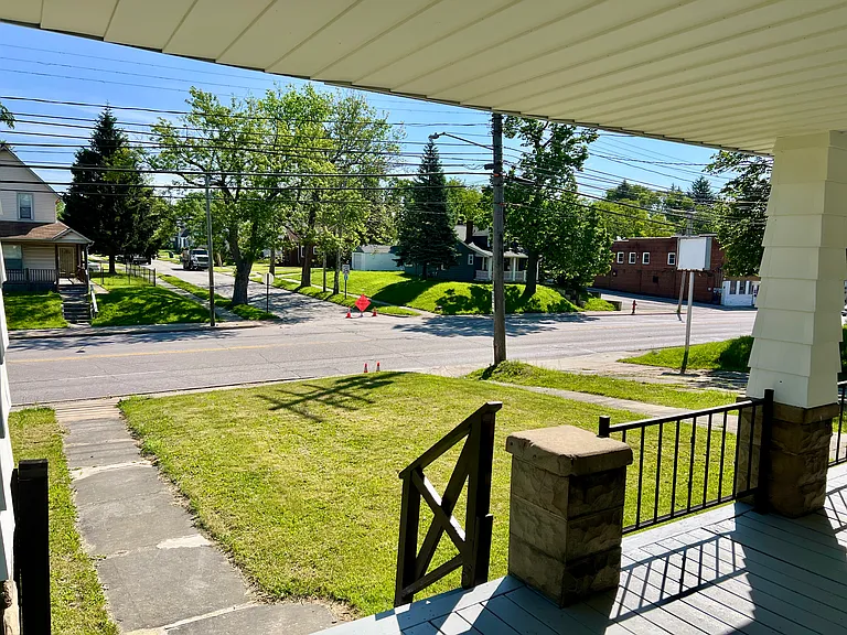 15264 Broadway Ave — Photo 3