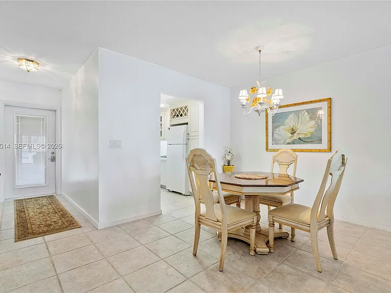 2600 Diana Dr #311 — Photo 20