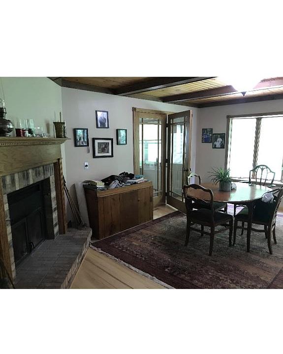 2nd image of 56 Dresser Ct