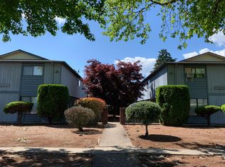 1053 7th Ave APT 7, Longview, WA 98632