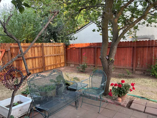4808 42nd Ave, Sacramento, CA 95824