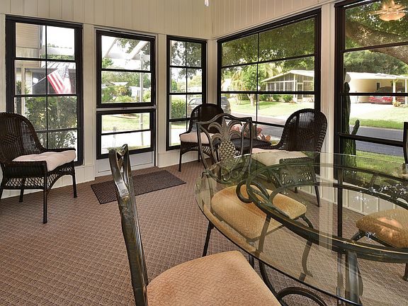 2nd image of 53 Misty Falls Dr