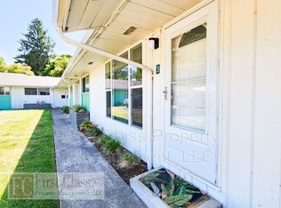 8860 SW Cashmur Ln APT 3, Portland, OR 97225